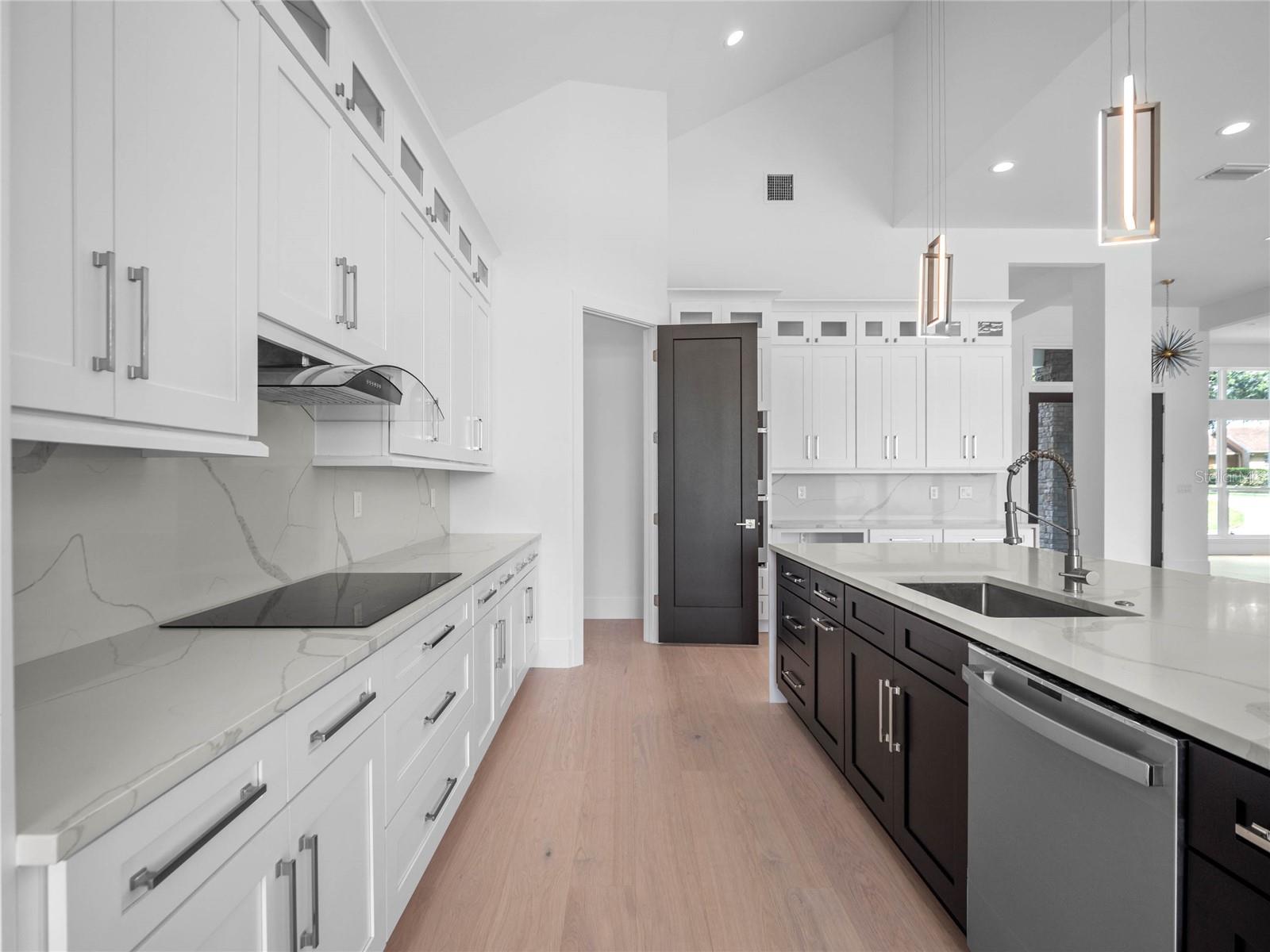 260 DEER ISLE DR