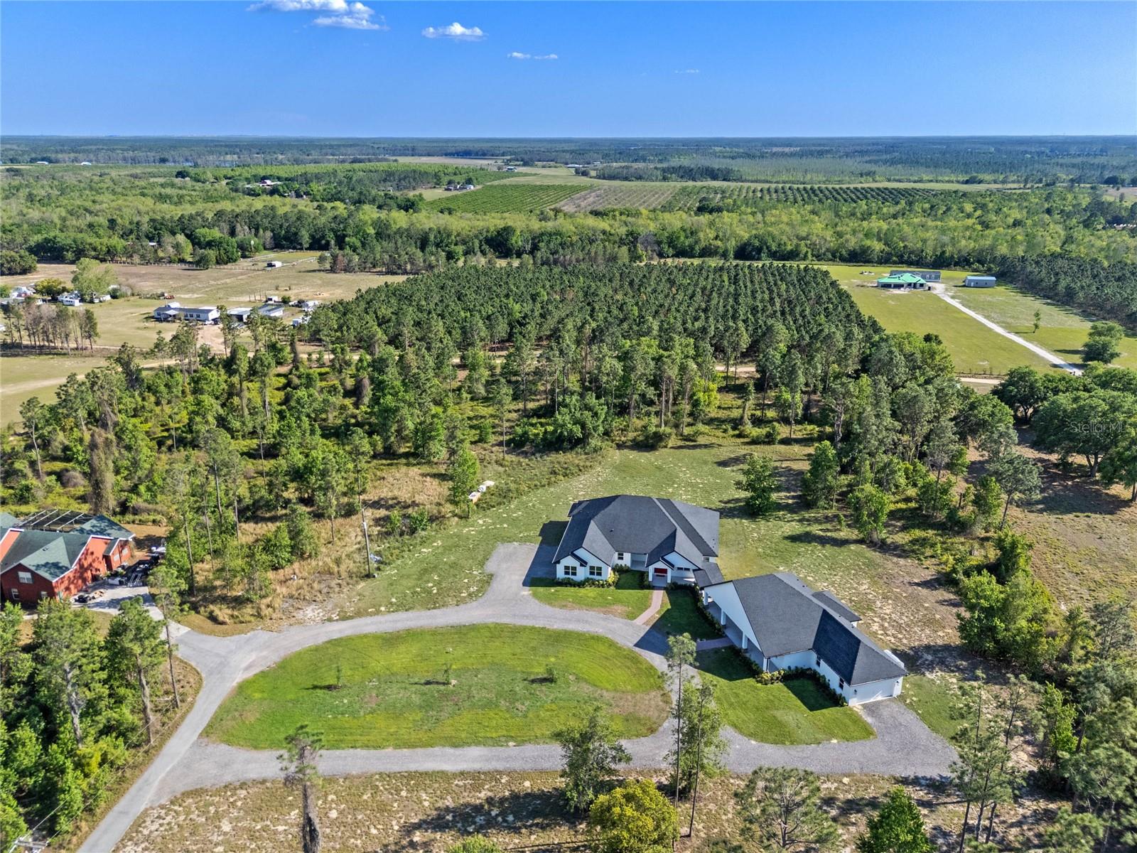 8003 LAKE NELLIE RD