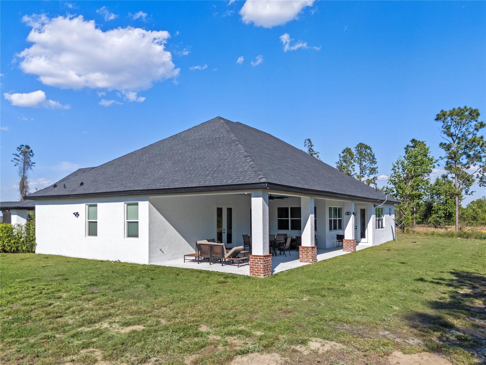 8003 LAKE NELLIE RD