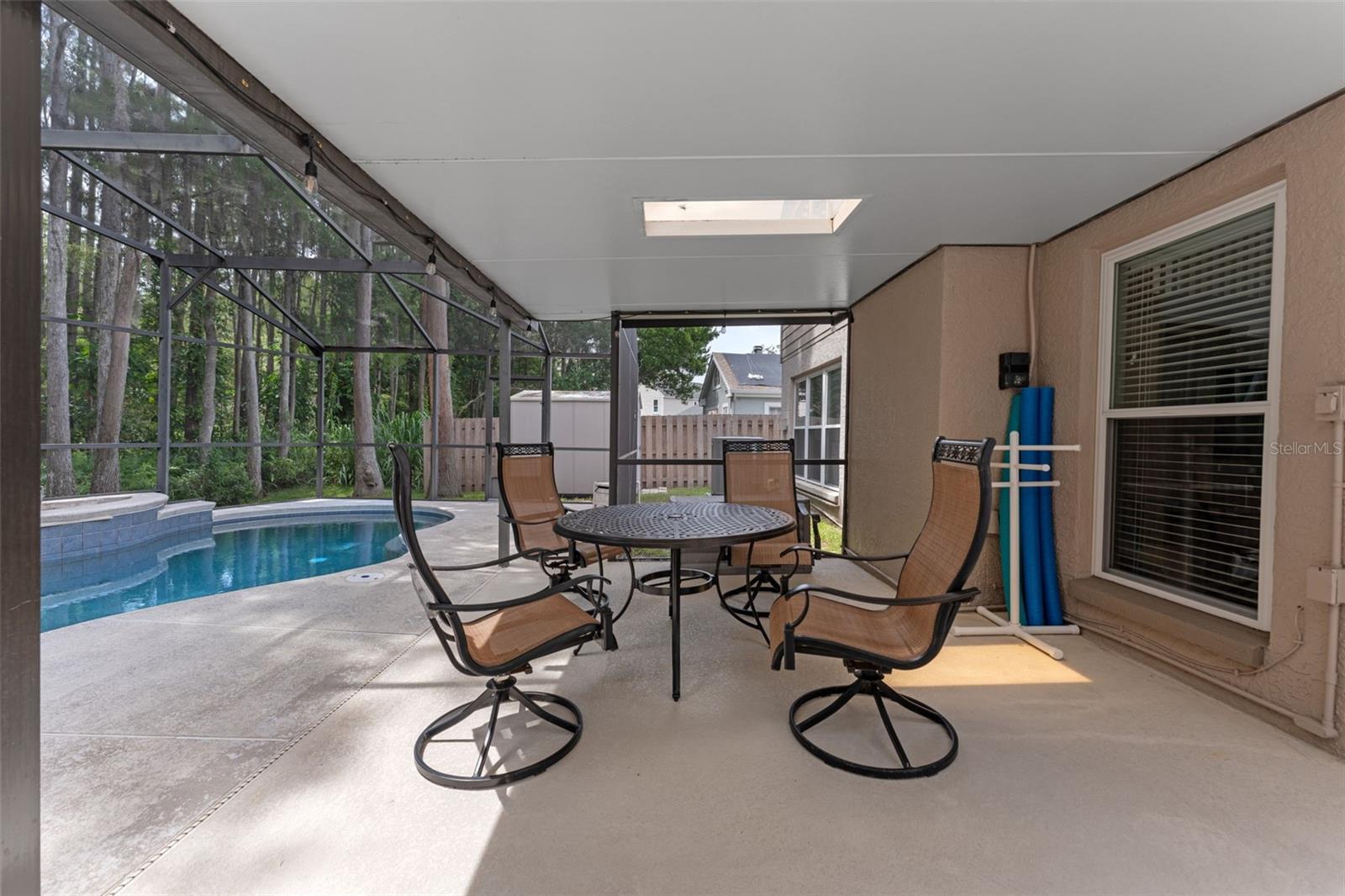 1041 MCCULLY CT