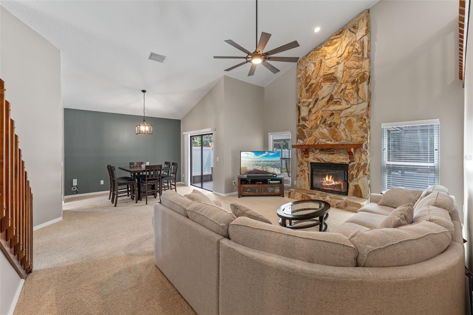 1041 MCCULLY CT