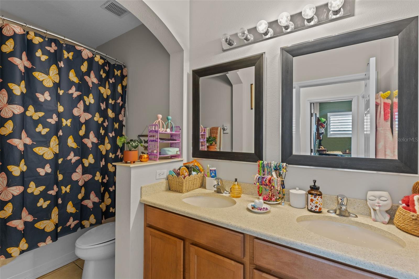 720 BAREFOOT BAY LOOP