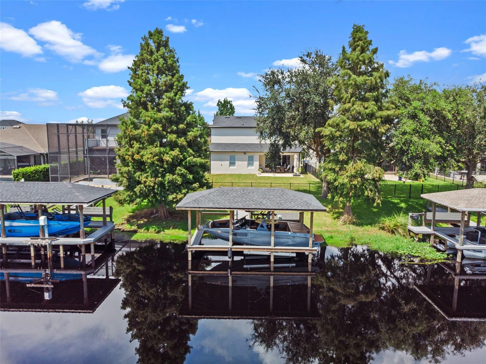 720 BAREFOOT BAY LOOP