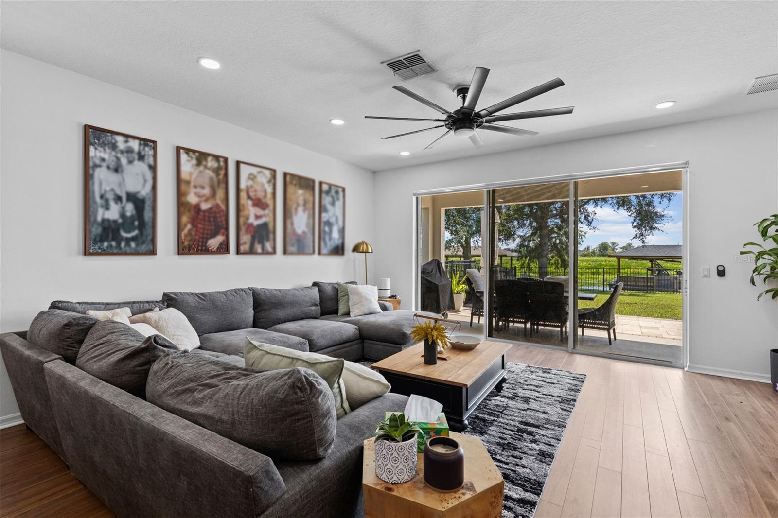 720 BAREFOOT BAY LOOP