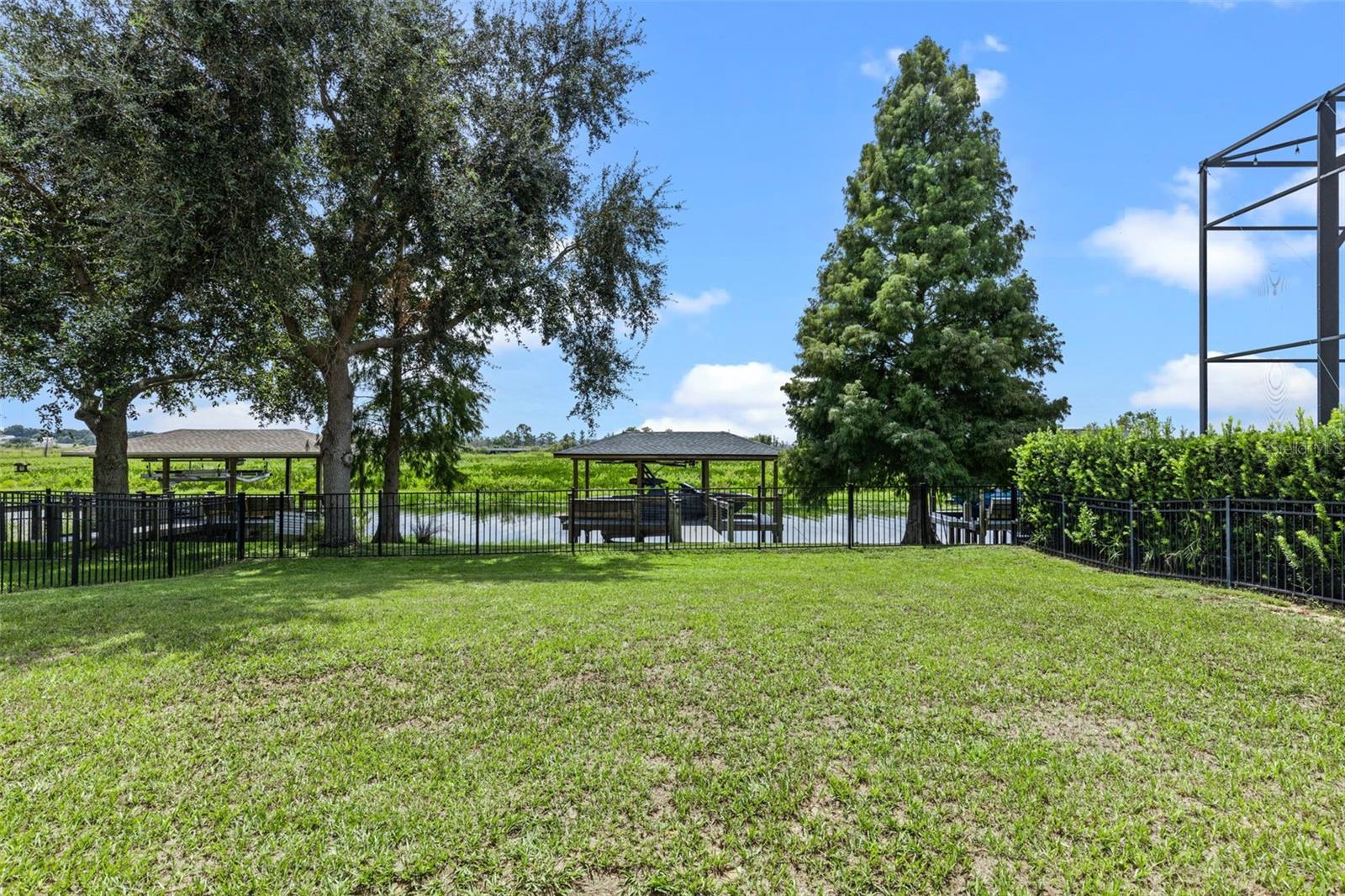 720 BAREFOOT BAY LOOP