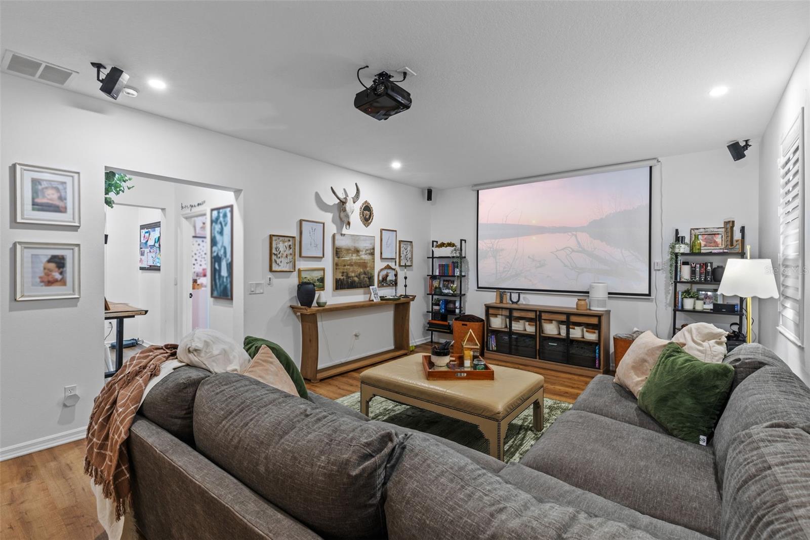 720 BAREFOOT BAY LOOP