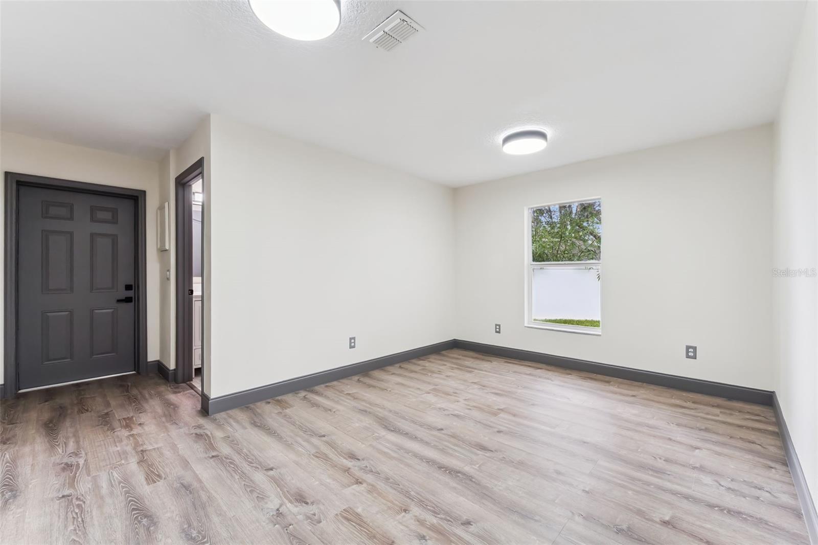 3607 BREEDERS CUP CT