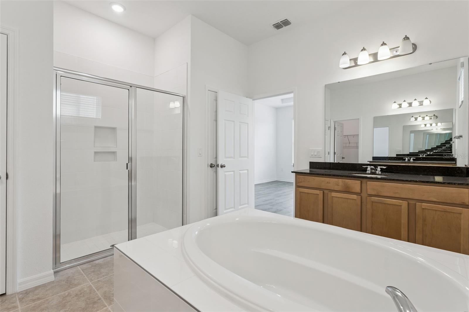 10037 AUSTRINA OAK LOOP