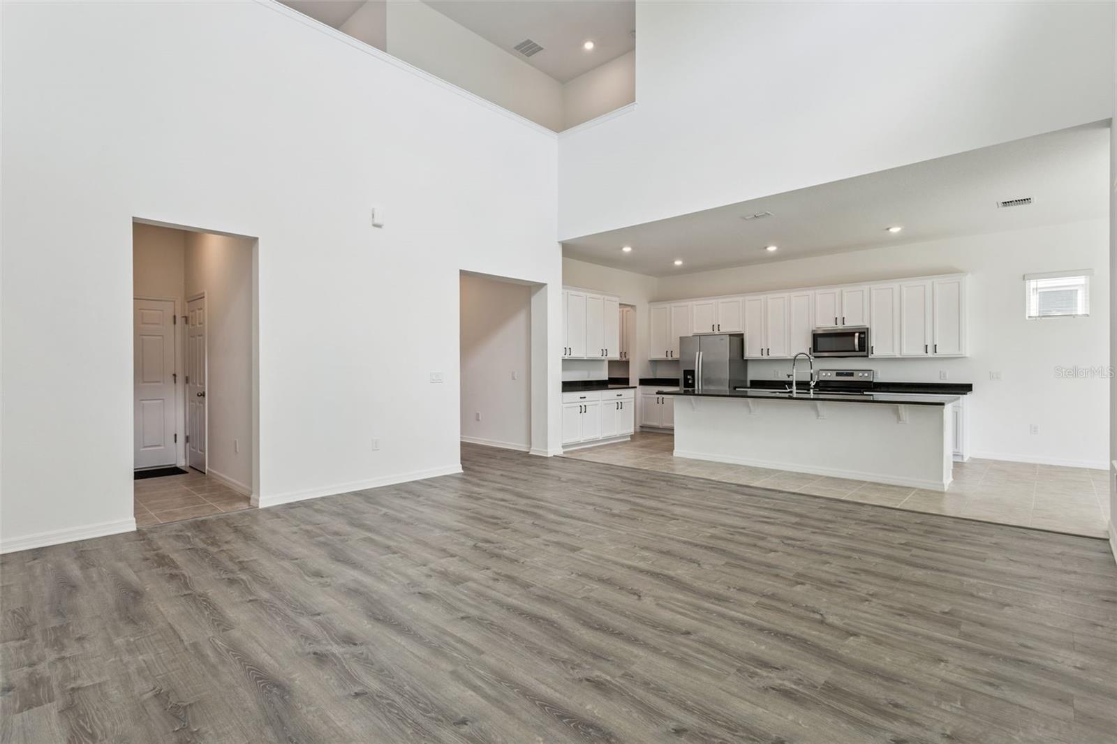 10037 AUSTRINA OAK LOOP