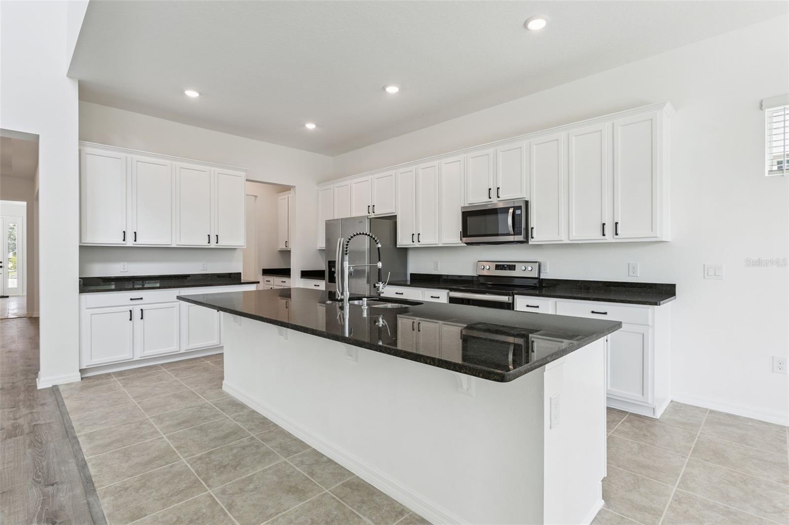 10037 AUSTRINA OAK LOOP