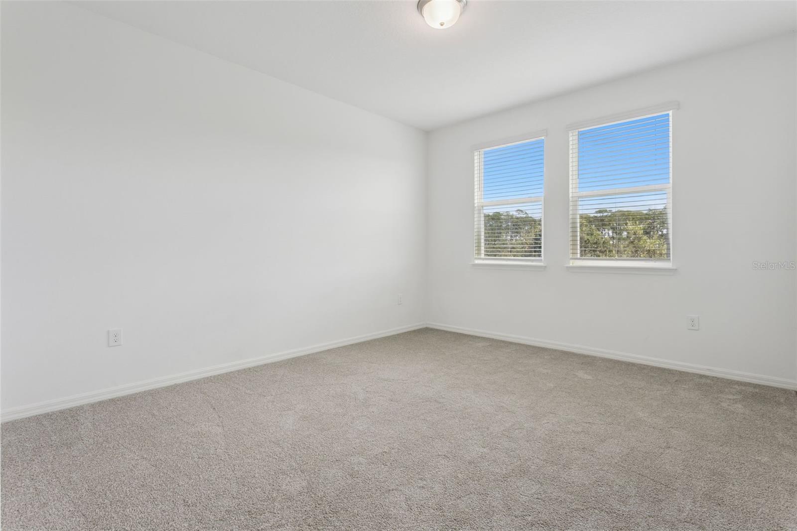 10037 AUSTRINA OAK LOOP