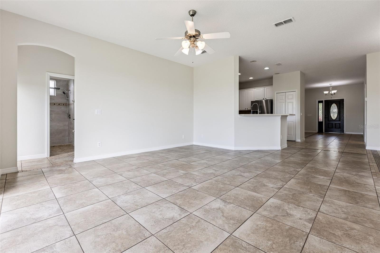 2332 BLACK LAKE BLVD