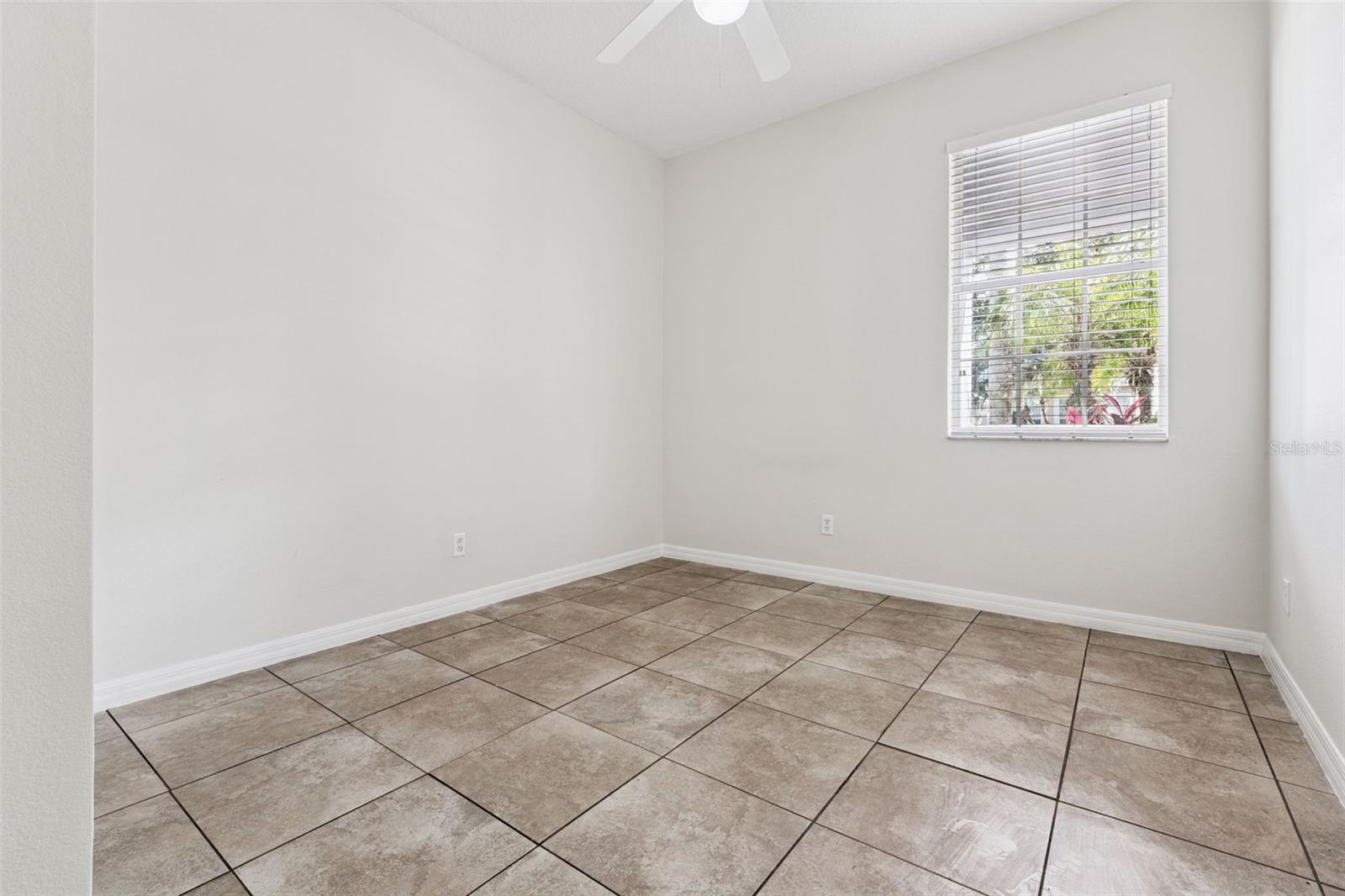 2332 BLACK LAKE BLVD