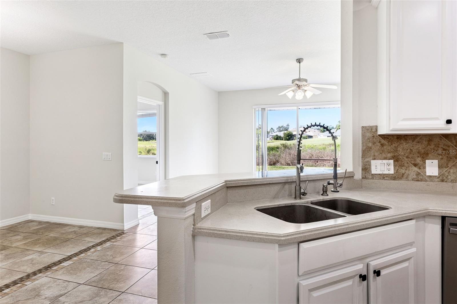 2332 BLACK LAKE BLVD