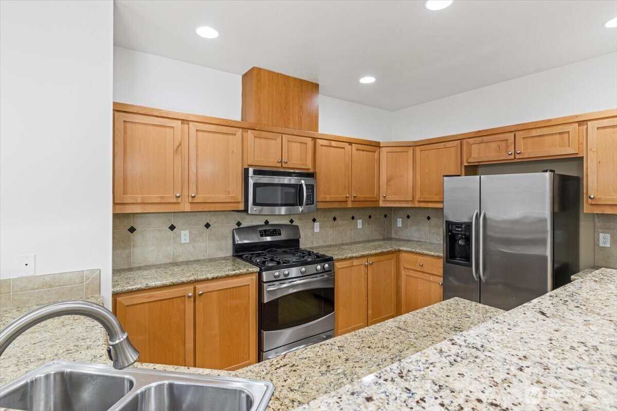 19102 20th Drive SE Unit: B206