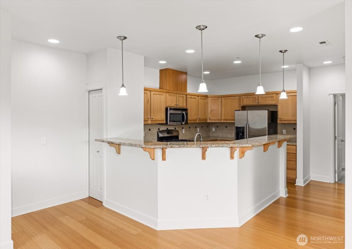 19102 20th Drive SE Unit: B206