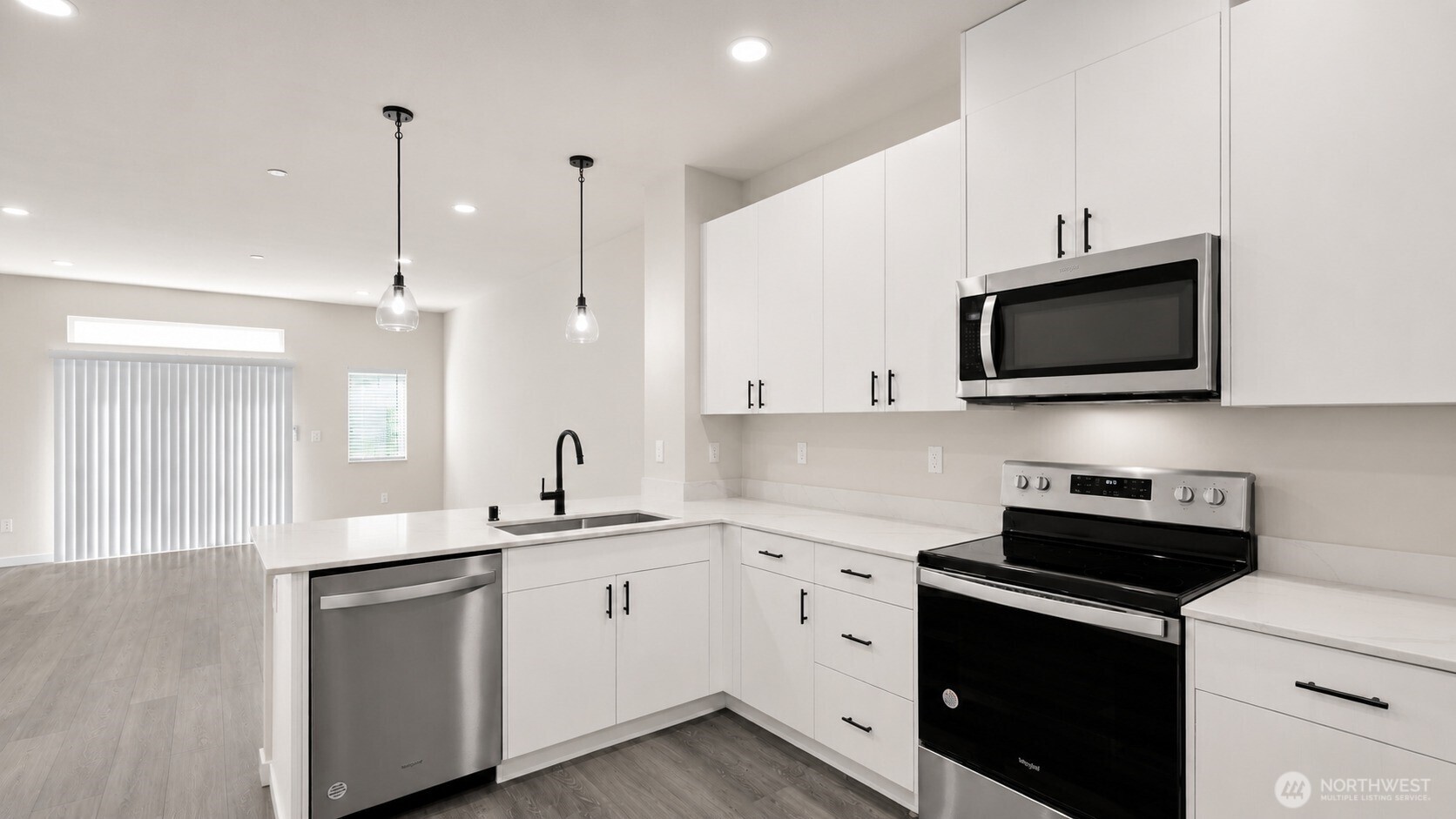 16124 Cascadian Wy Unit: B4
