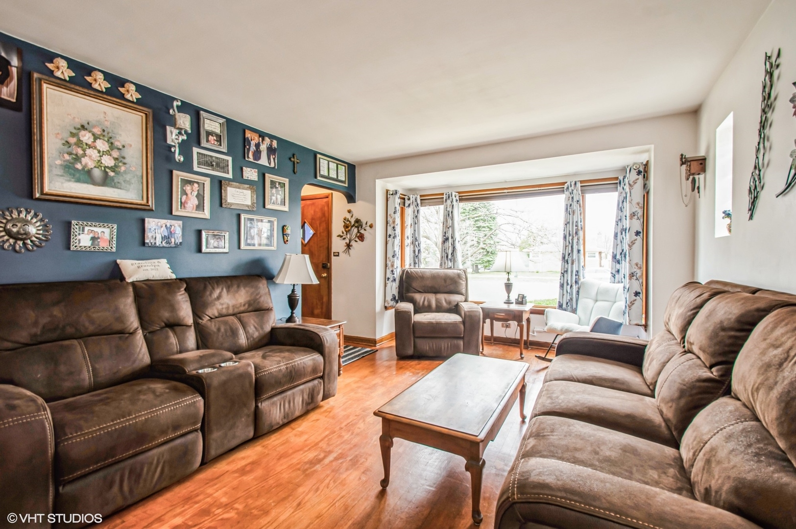 8117 W Forest Preserve Avenue