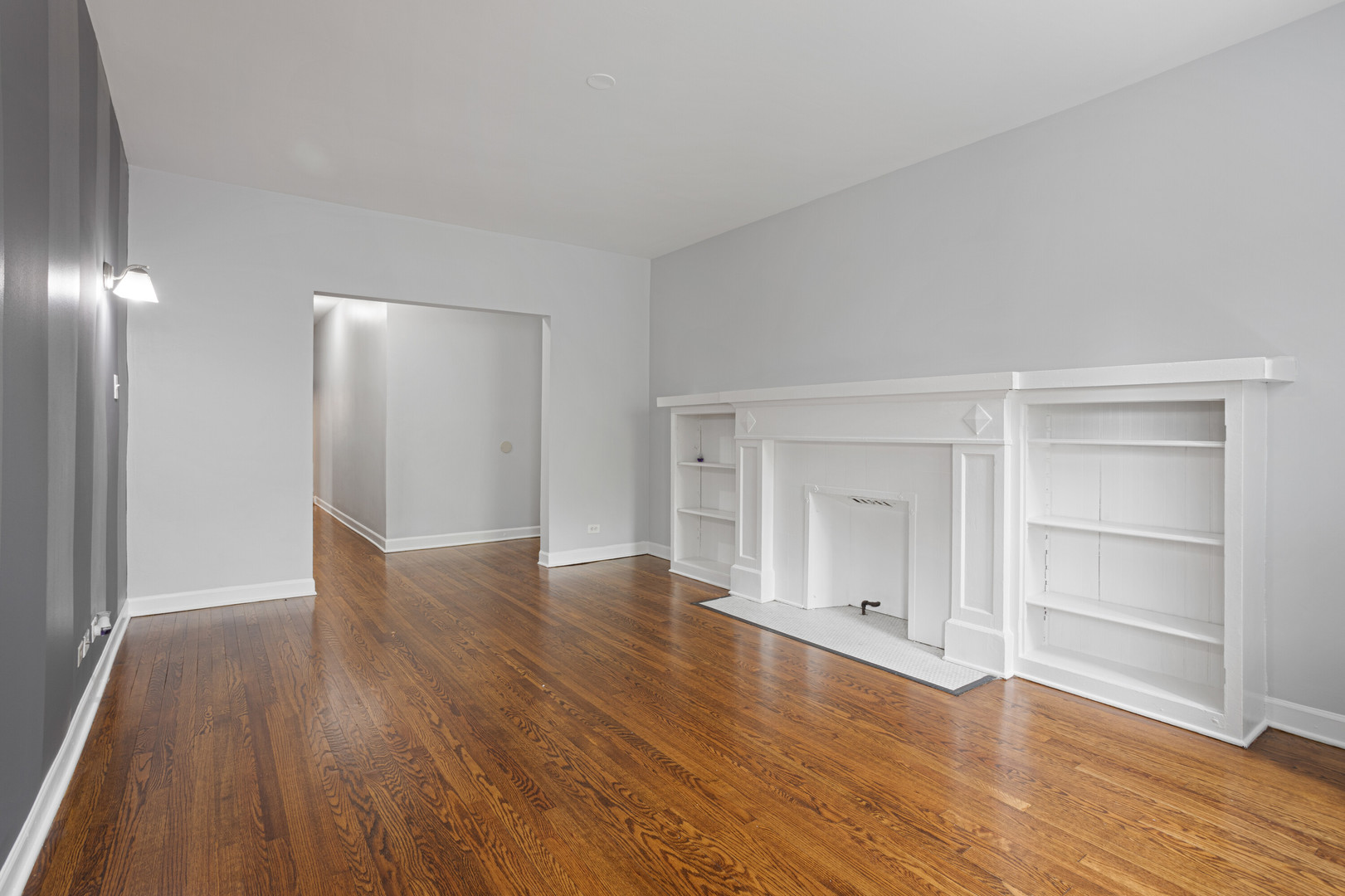 7700 N Marshfield Avenue Unit: 2