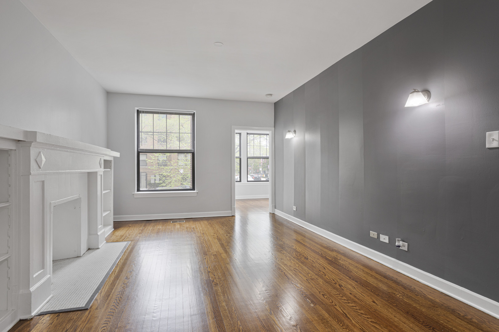 7700 N Marshfield Avenue Unit: 2