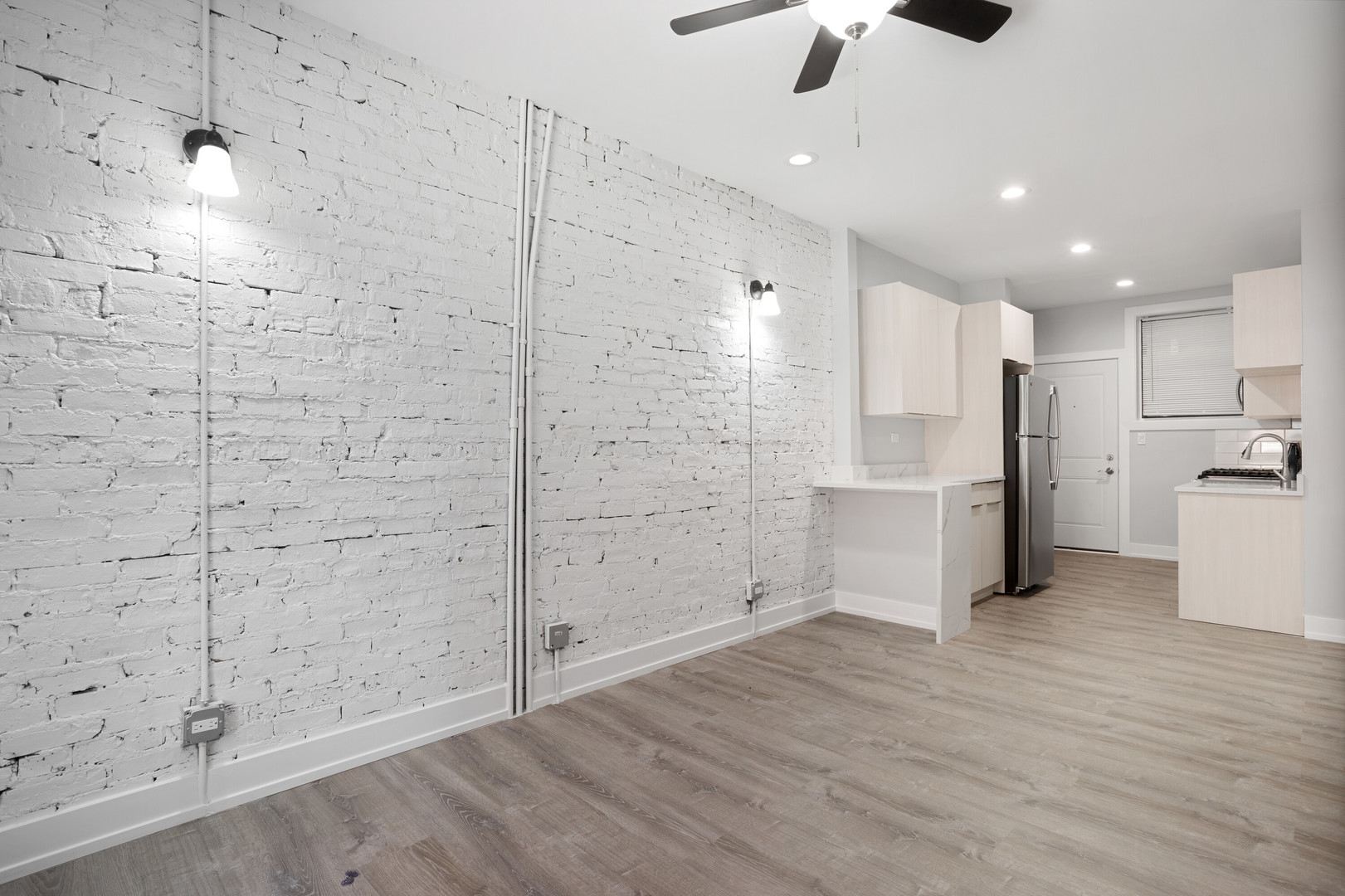 1700 W Juneway Terrace Unit: 3B