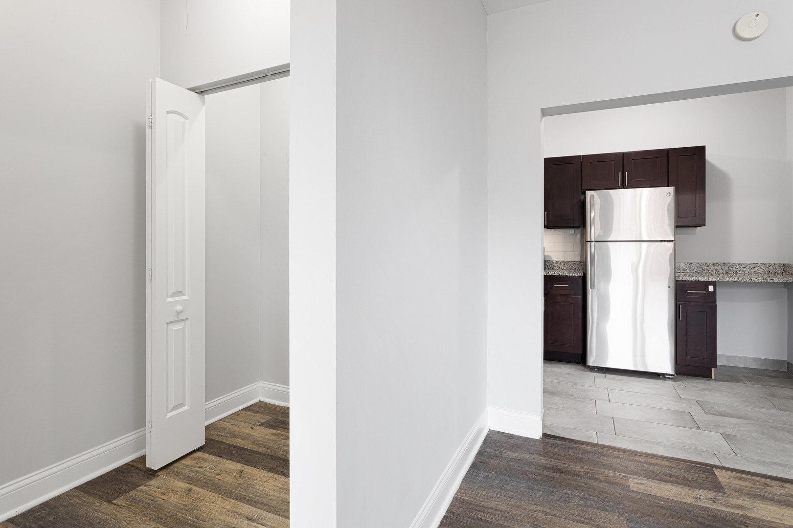 1608 W Sherwin Avenue Unit: 611