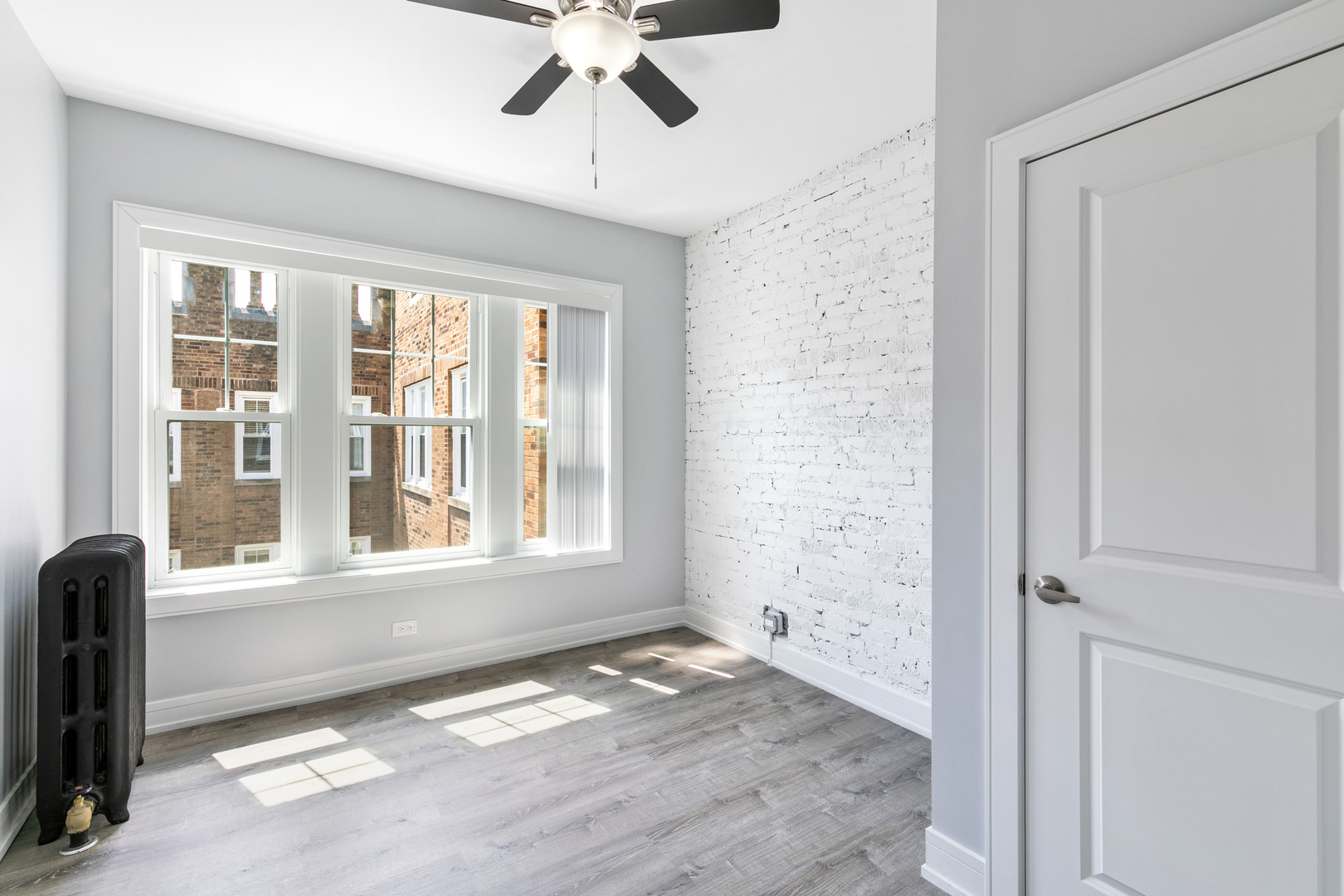 6954 N Wolcott Avenue Unit: 1