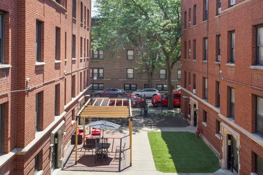 1708 W Juneway Terrace Unit: GDN