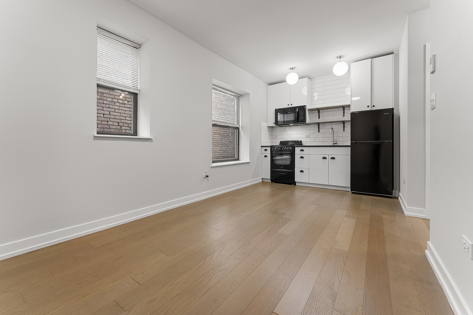 6019 N Winthrop Avenue Unit: 412