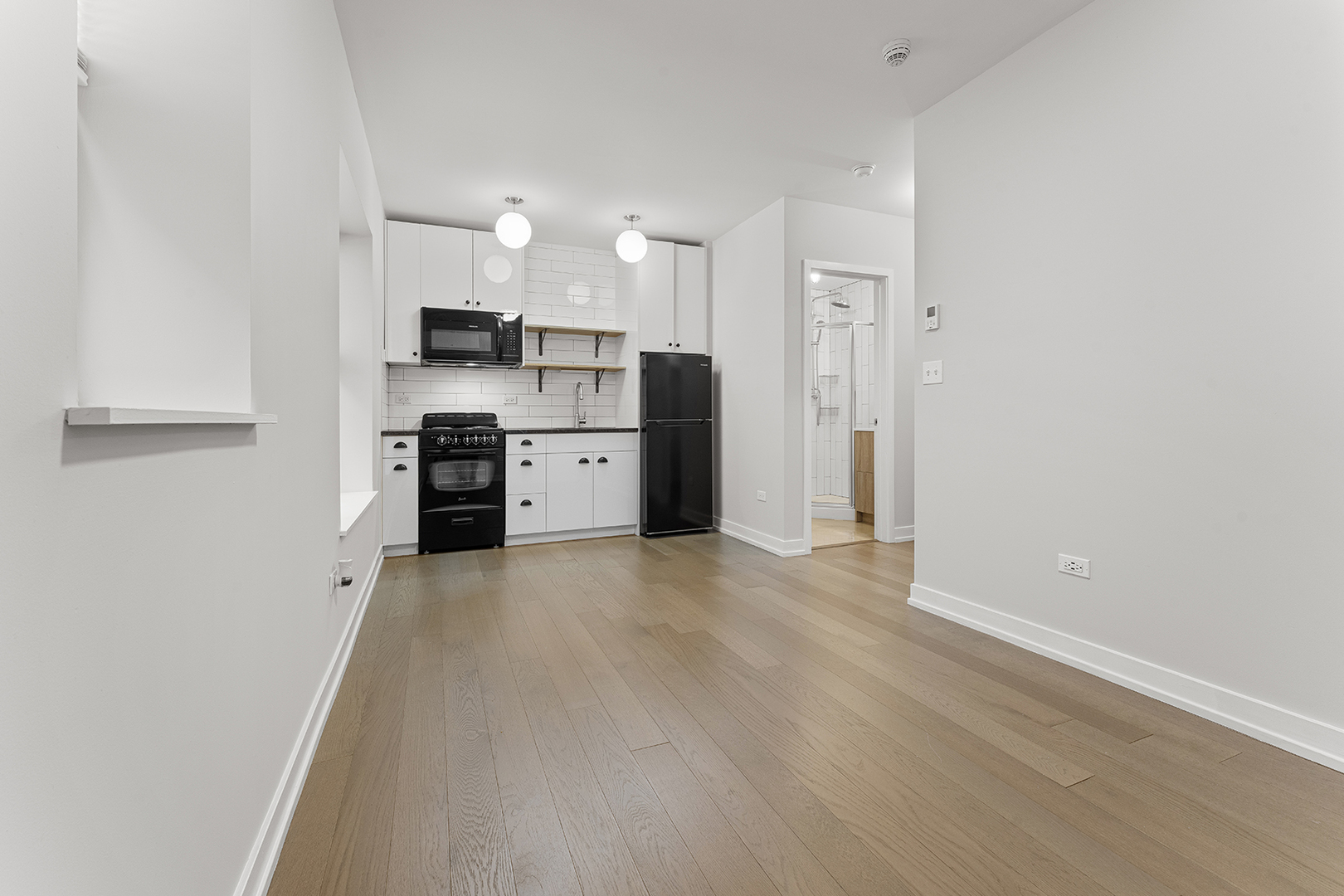 6019 N Winthrop Avenue Unit: 412