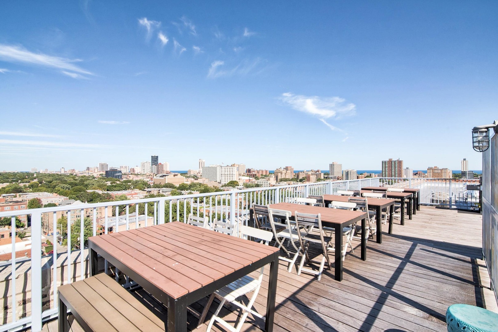 1325 W Wilson Avenue Unit: 1103