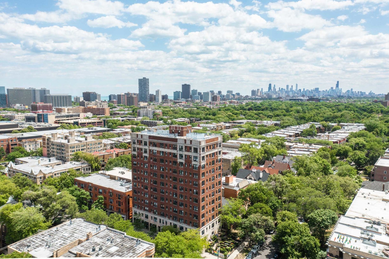 1325 W Wilson Avenue Unit: 1103