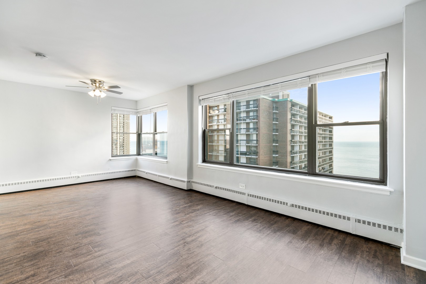 5858 N SHERIDAN Road Unit: 1201