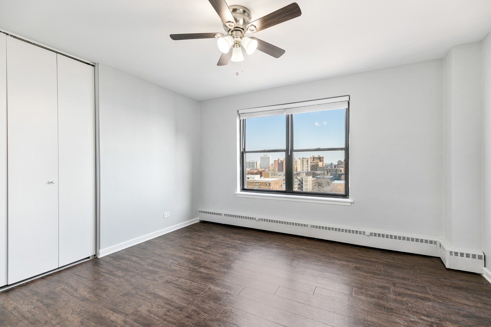 5858 N SHERIDAN Road Unit: 1201