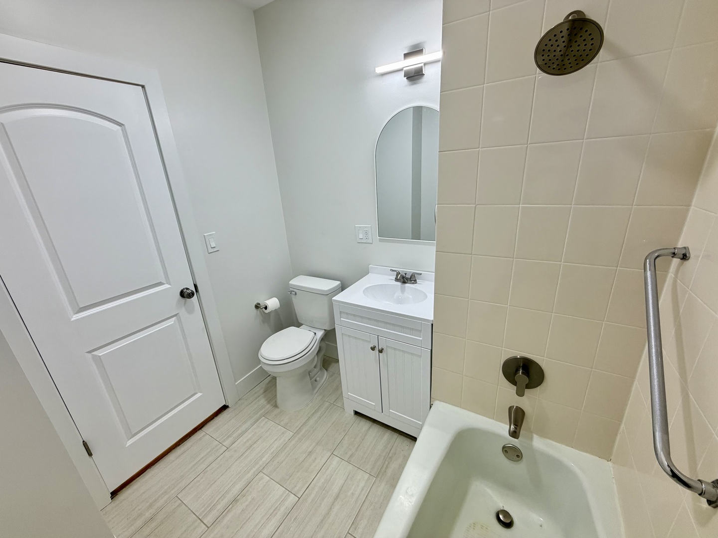 4351 S Maplewood Avenue Unit: 1