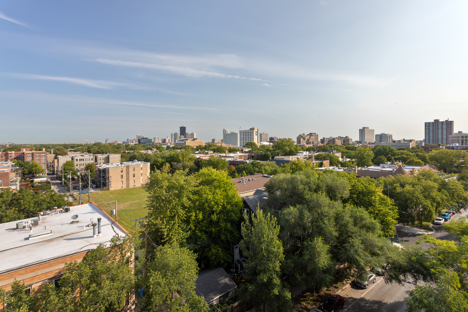 1325 W Wilson Avenue Unit: 904