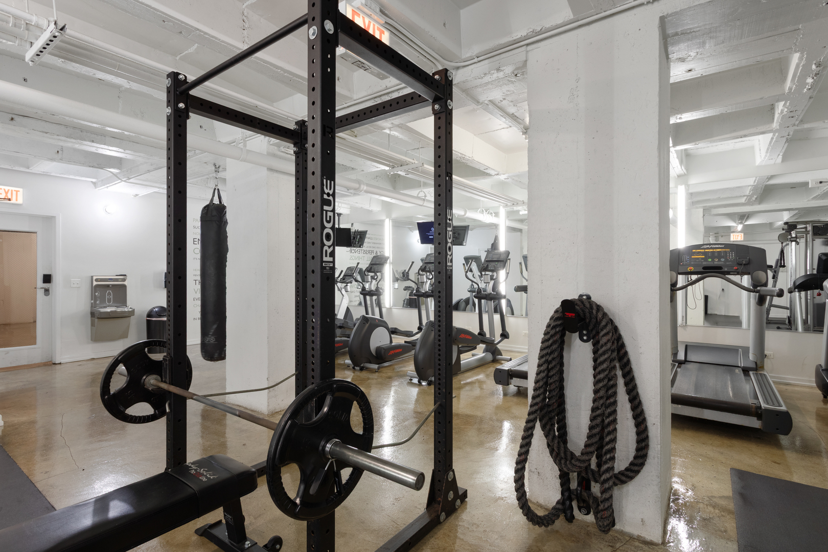 1325 W Wilson Avenue Unit: 1101