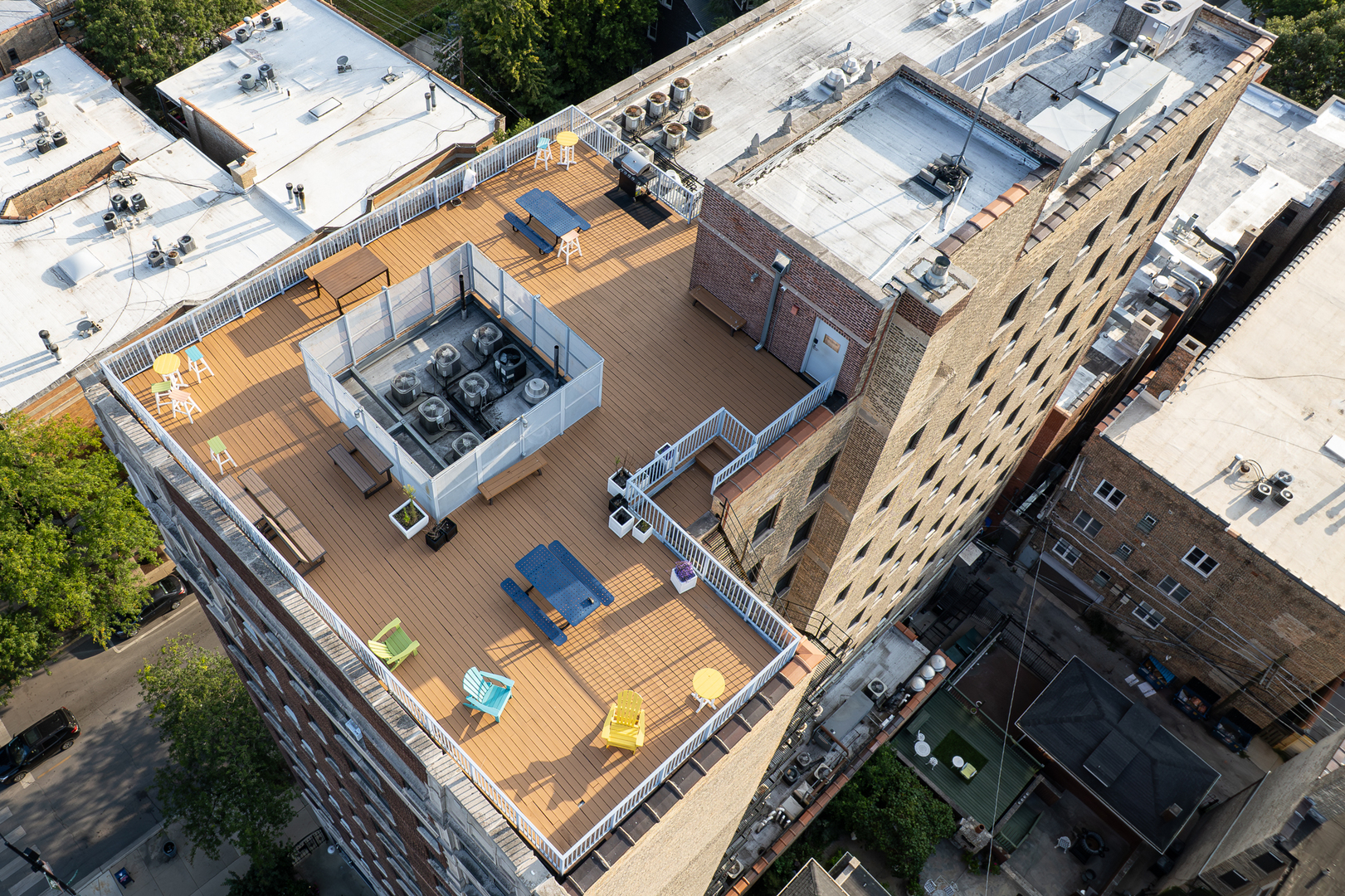 1325 W Wilson Avenue Unit: 1101