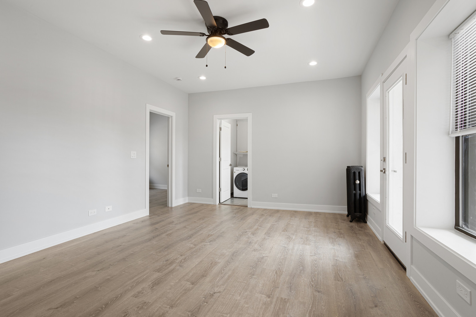 1243 W Morse Avenue Unit: 3