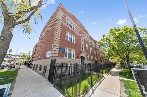 7367 N Ashland Boulevard Unit: 3