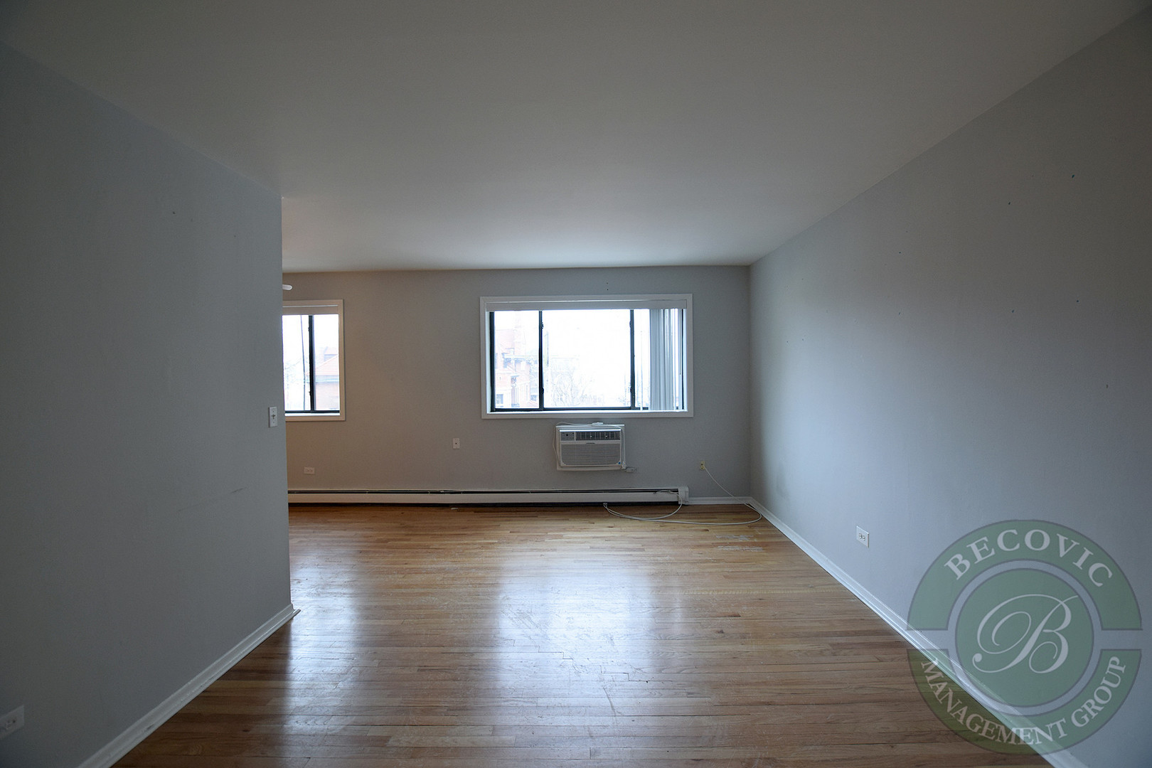 6201 N Kenmore Avenue Unit: 412