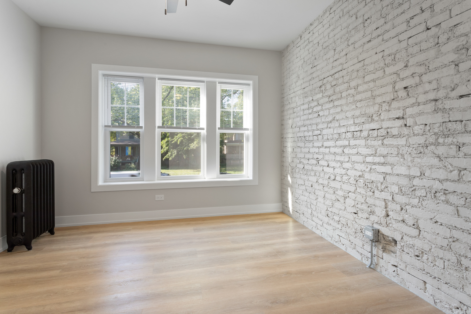 1904 W Morse Avenue Unit: 1