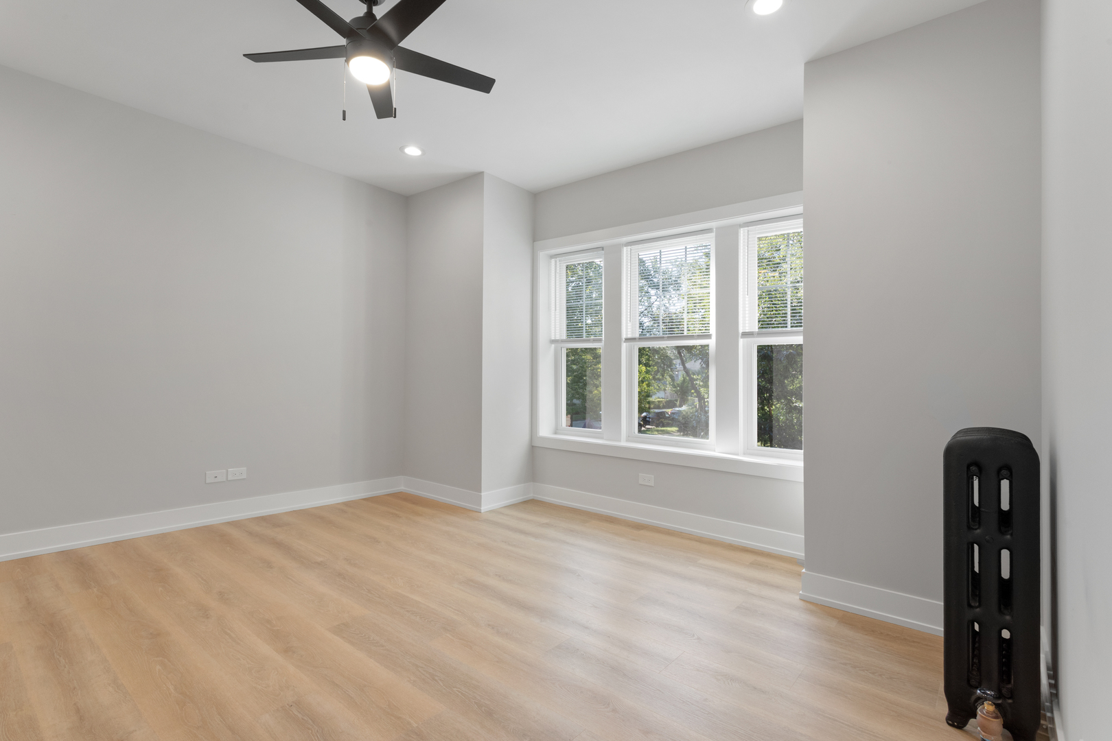 1904 W Morse Avenue Unit: 1