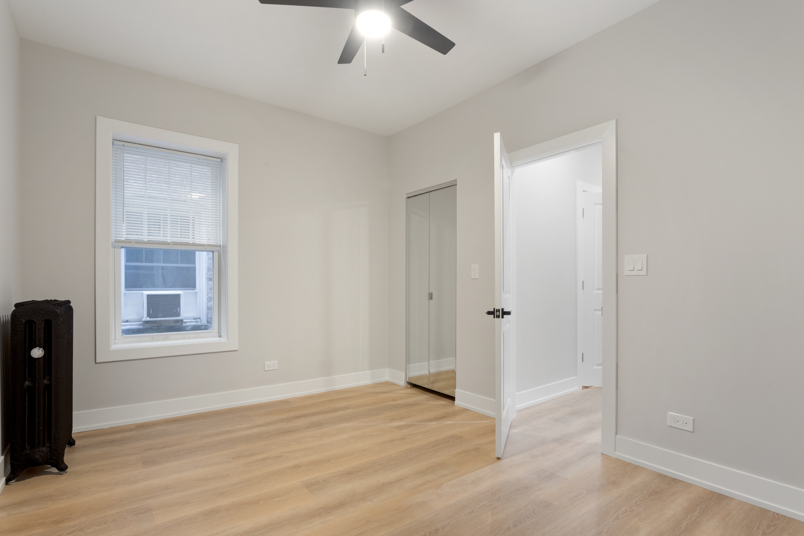 1904 W Morse Avenue Unit: 1