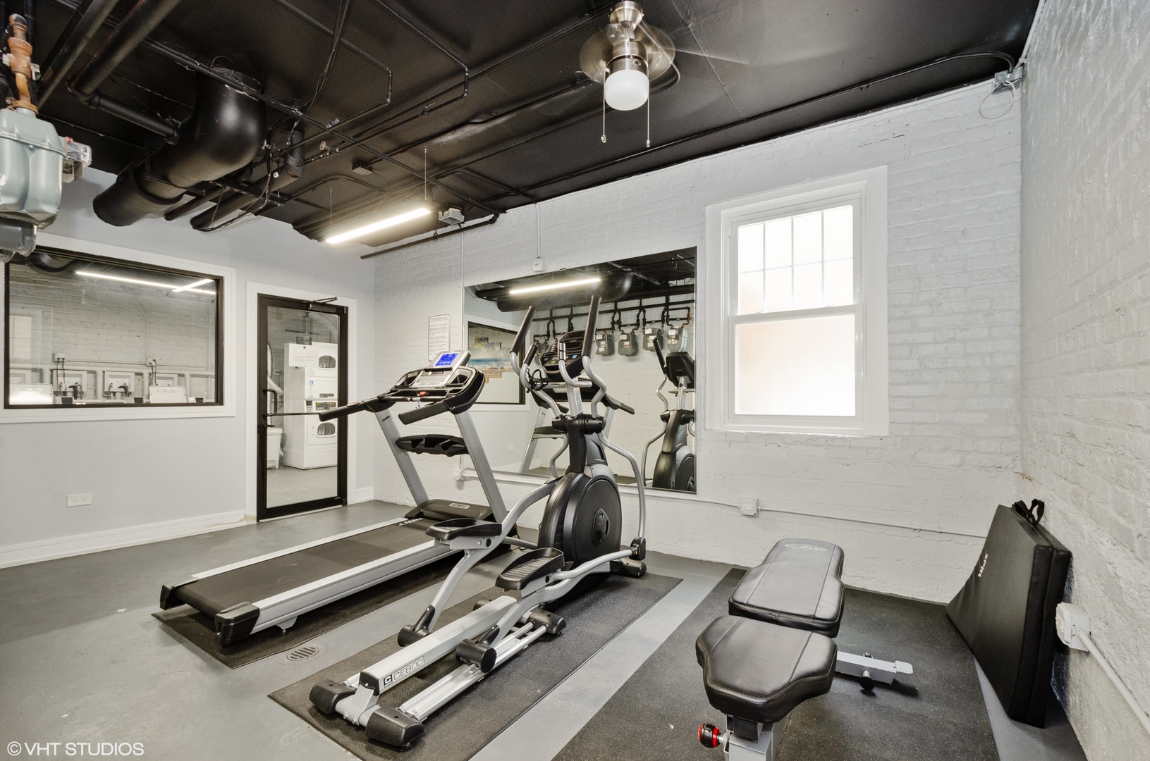 1904 W Morse Avenue Unit: 1