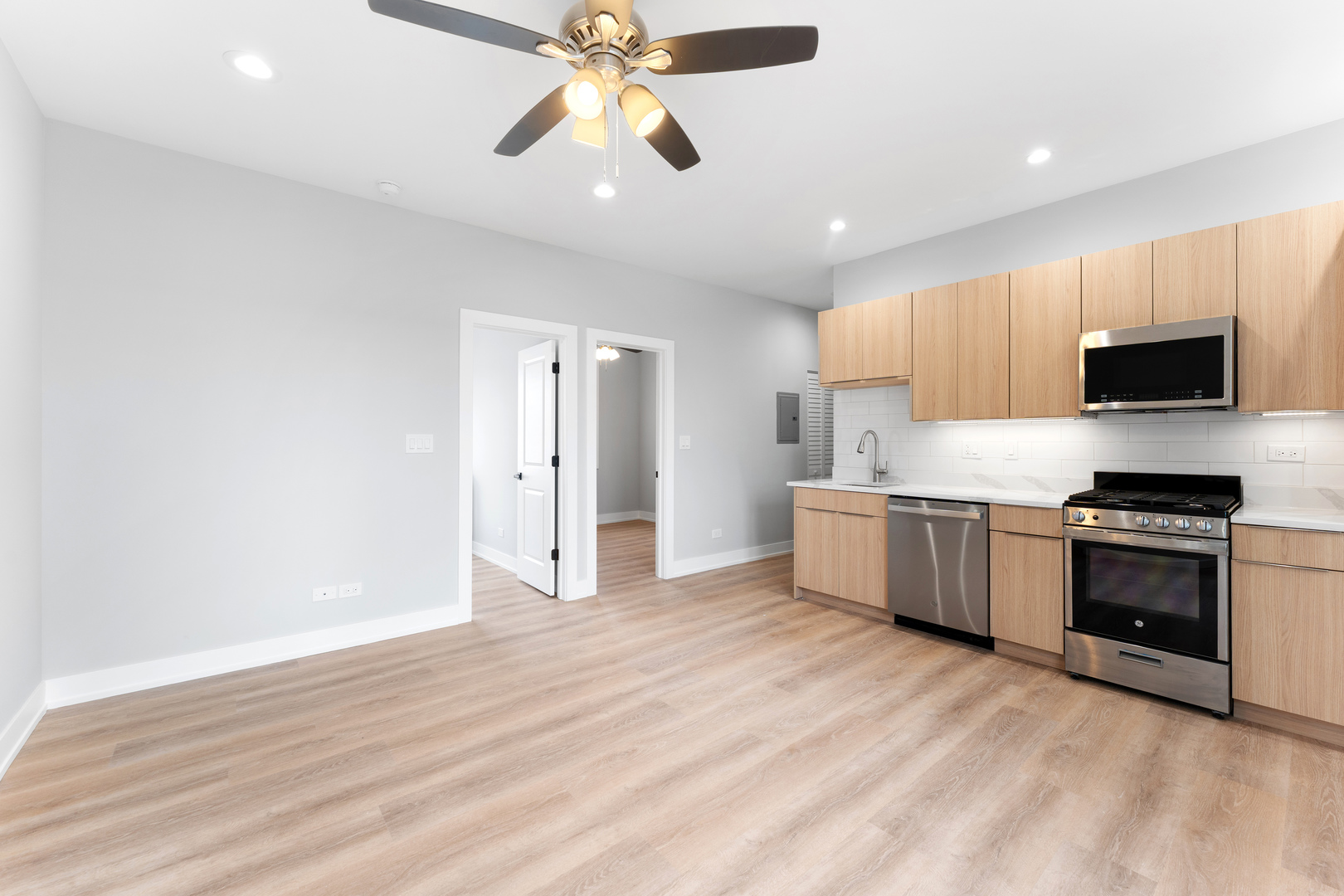 1546 W JONQUIL Terrace Unit: 308