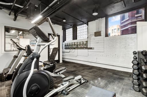 1546 W JONQUIL Terrace Unit: 106