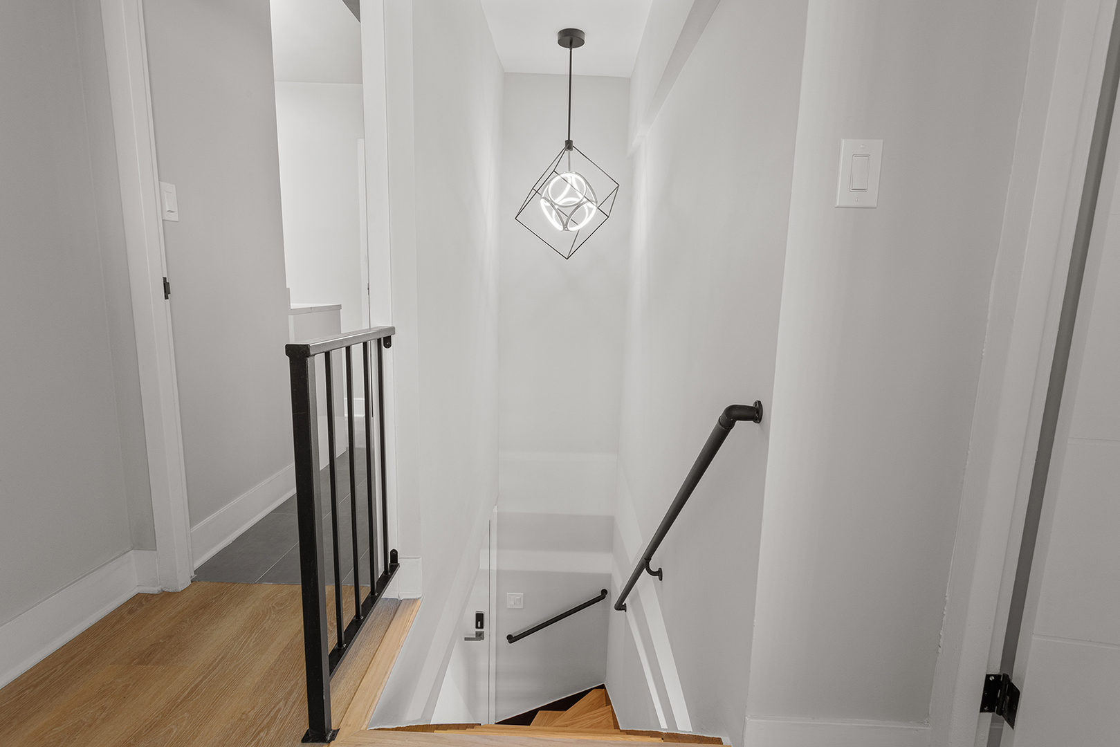 6166 N Sheridan Road Unit: 6C