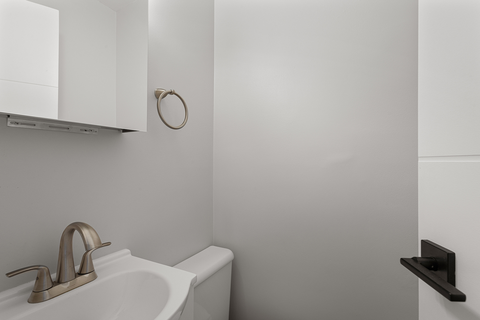 6166 N Sheridan Road Unit: 6C
