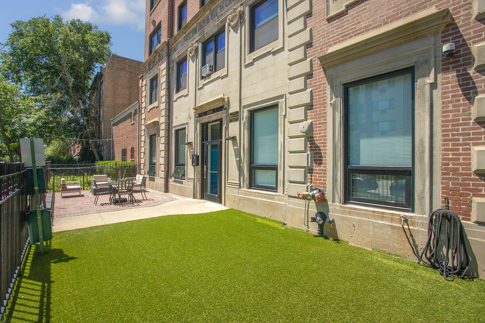 6026 N Winthrop Avenue Unit: 5B